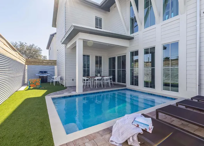 Luxury New Build Casa Blanca 4Br Family Home Private Heatable Pool Steps To Beach